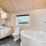 Bruse - 200m From The Sea By Interhome Ferienhaus *