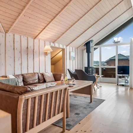 Bruse - 200m From The Sea By Interhome Harboør