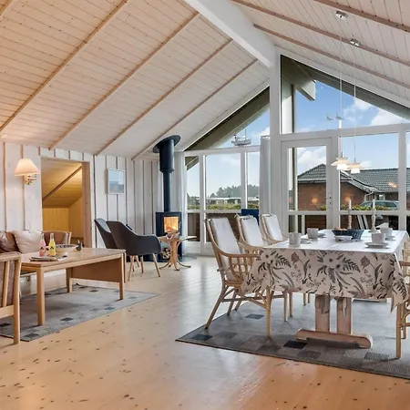 Bruse - 200m From The Sea By Interhome * Harboør