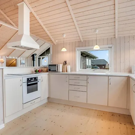 Ferienhaus Bruse - 200m From The Sea By Interhome